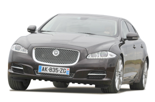 Jaguar&nbsp;XJ sedans
