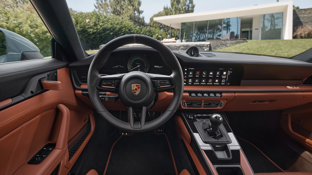 In honor of the 60th anniversary of the Porsche "911", a special anniversary model is released - the "Porsche 911 S/T" 7 S23 1172 fine