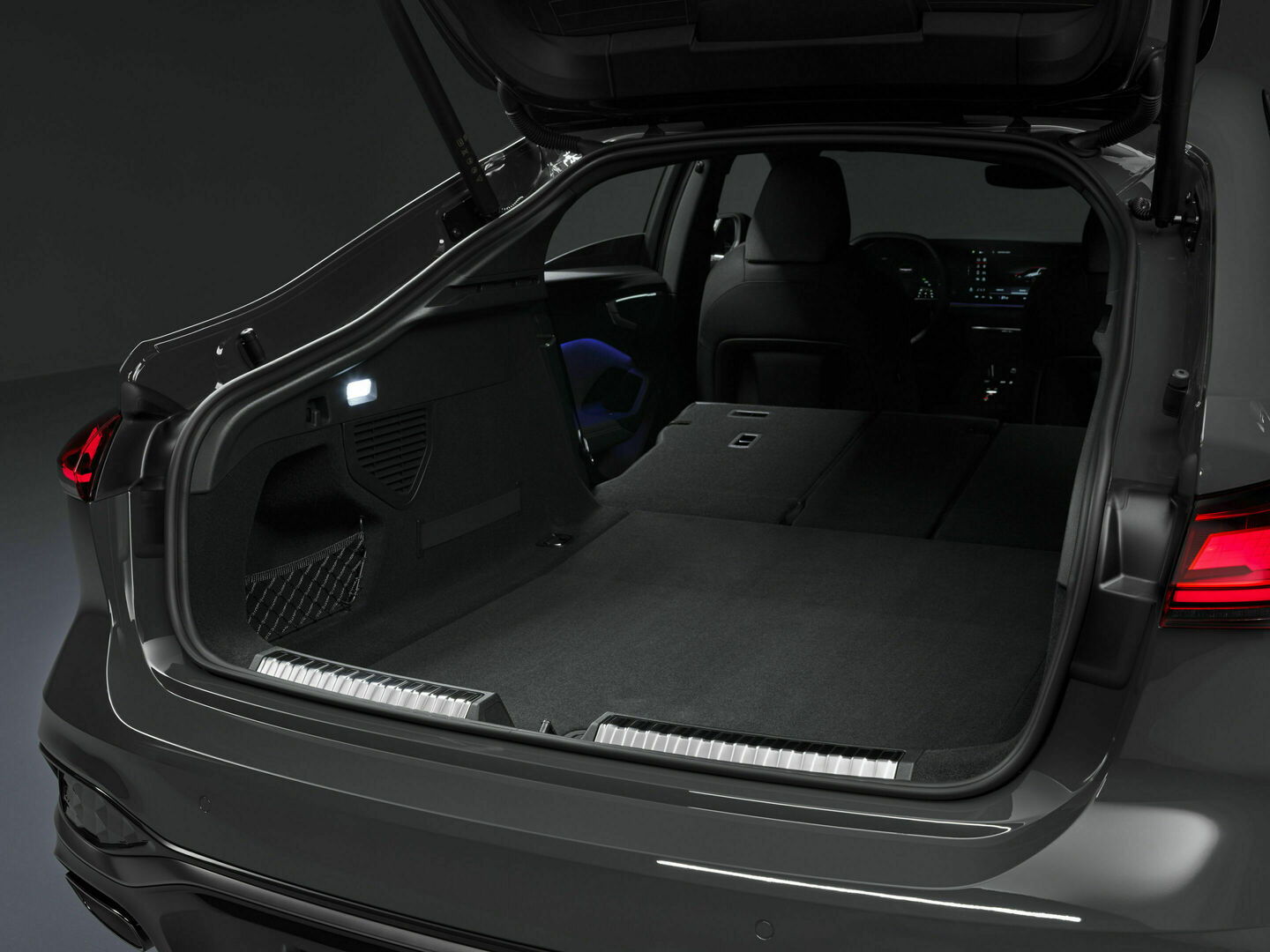 https://www.whatcar.lv/cars/Audi/A5/a9a6a8d632b4616307c1fea9f309b092.jpg