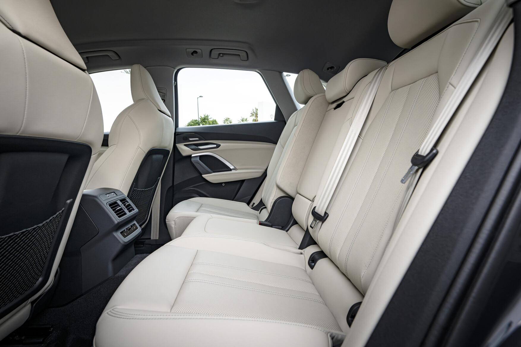https://www.whatcar.lv/cars/Audi/Q5/b0a6c6313900d04b719033c7624c06fc.jpg