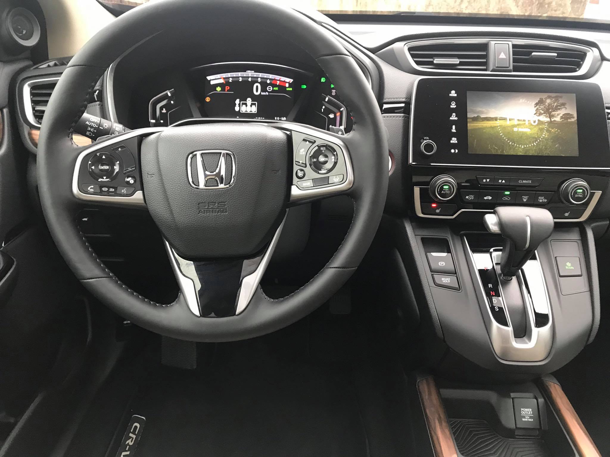 https://www.whatcar.lv/cars/Honda/CR-V/fca8cbcf571405e5faef9299b9ac27d9.jpg