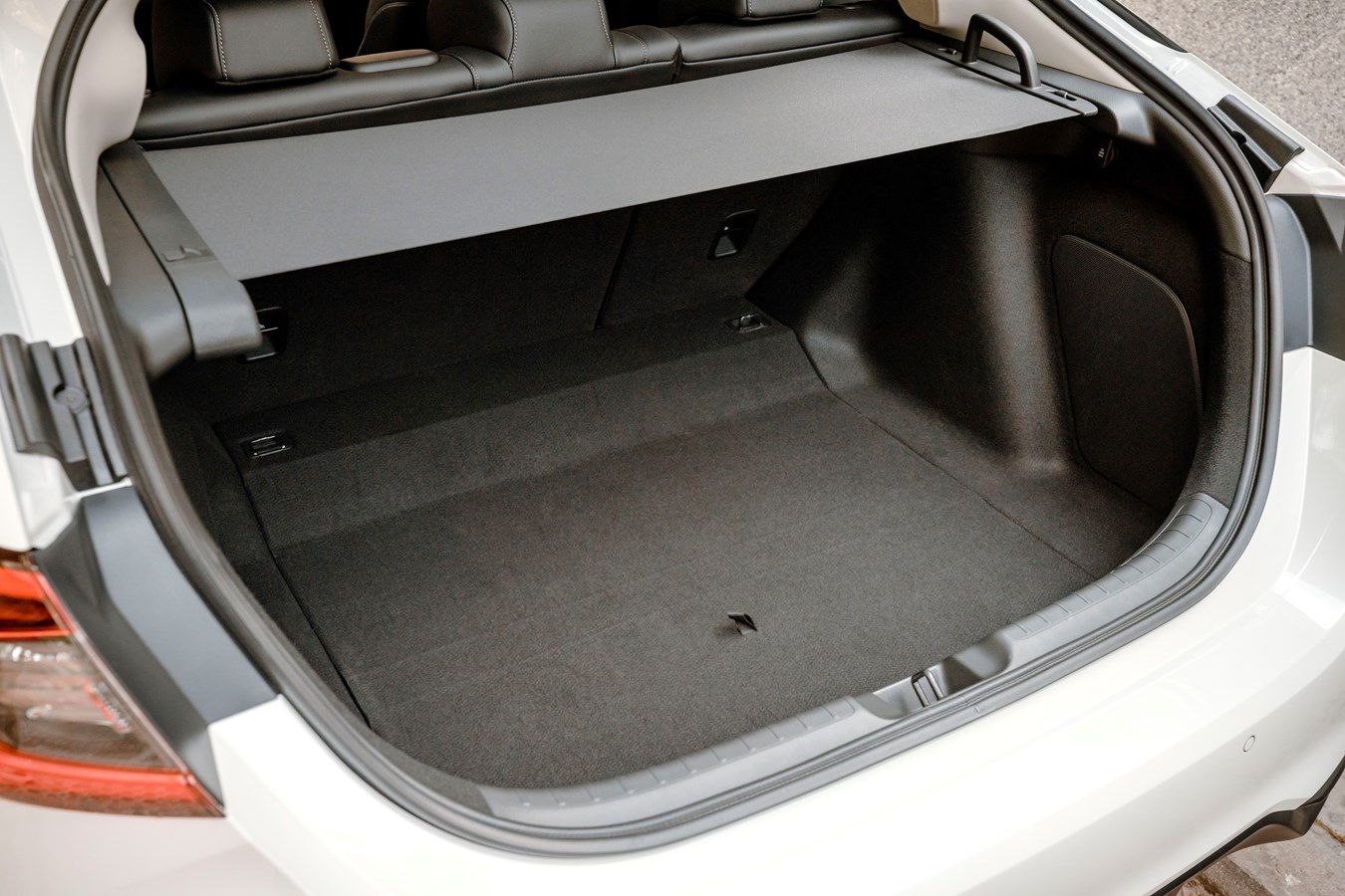 https://www.whatcar.lv/cars/Honda/Civic/18579afc497ab4dbc9a960d94825eab3.jpg