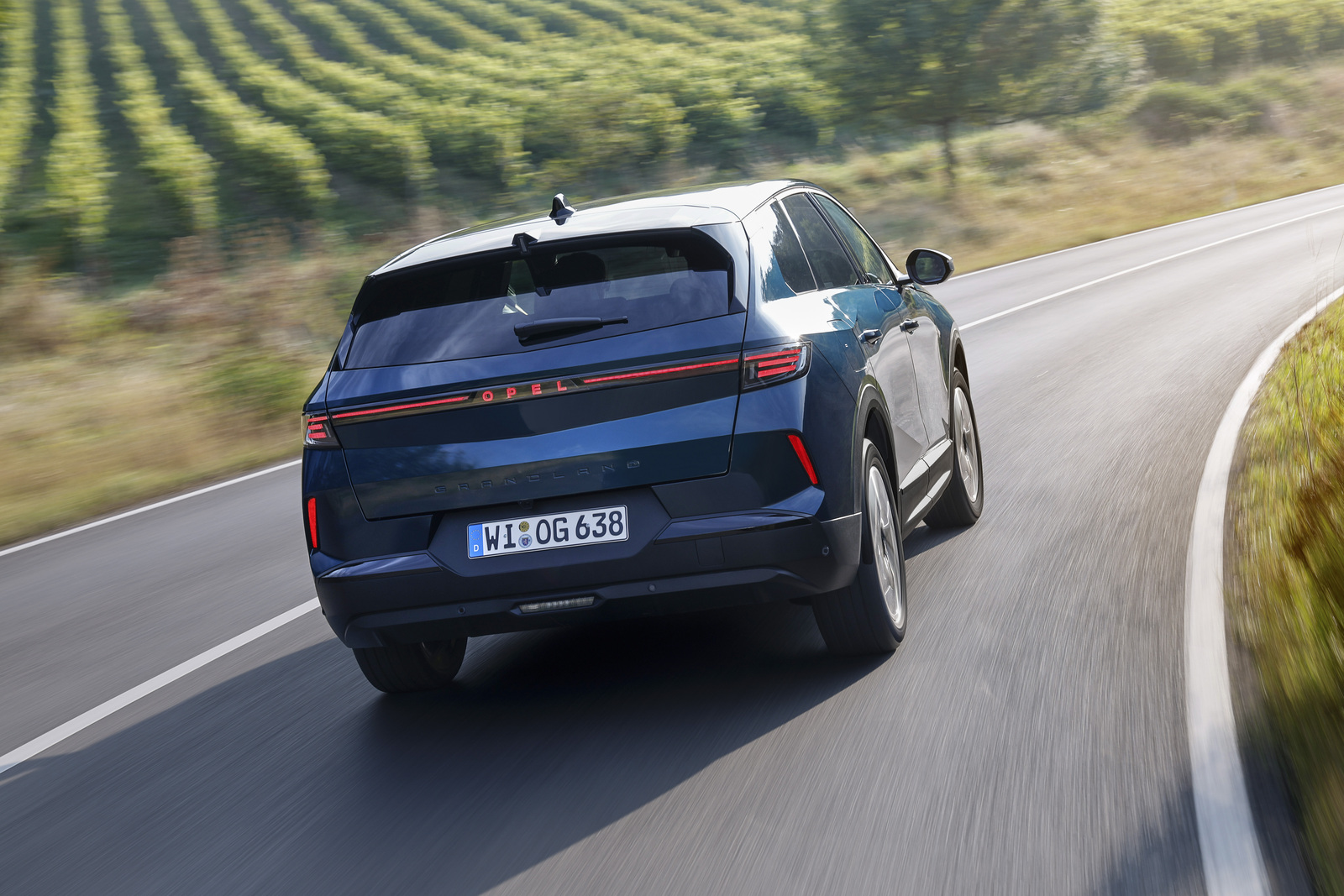 https://www.whatcar.lv/cars/Opel/Grandland/b23e30faf482ae78d6cc9840a7e9b660.jpg