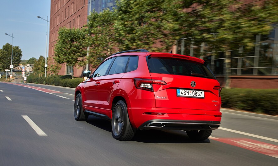 https://www.whatcar.lv/cars/Skoda/Karoq/a6853f6446fc708171dd6b92e8086e58.jpg