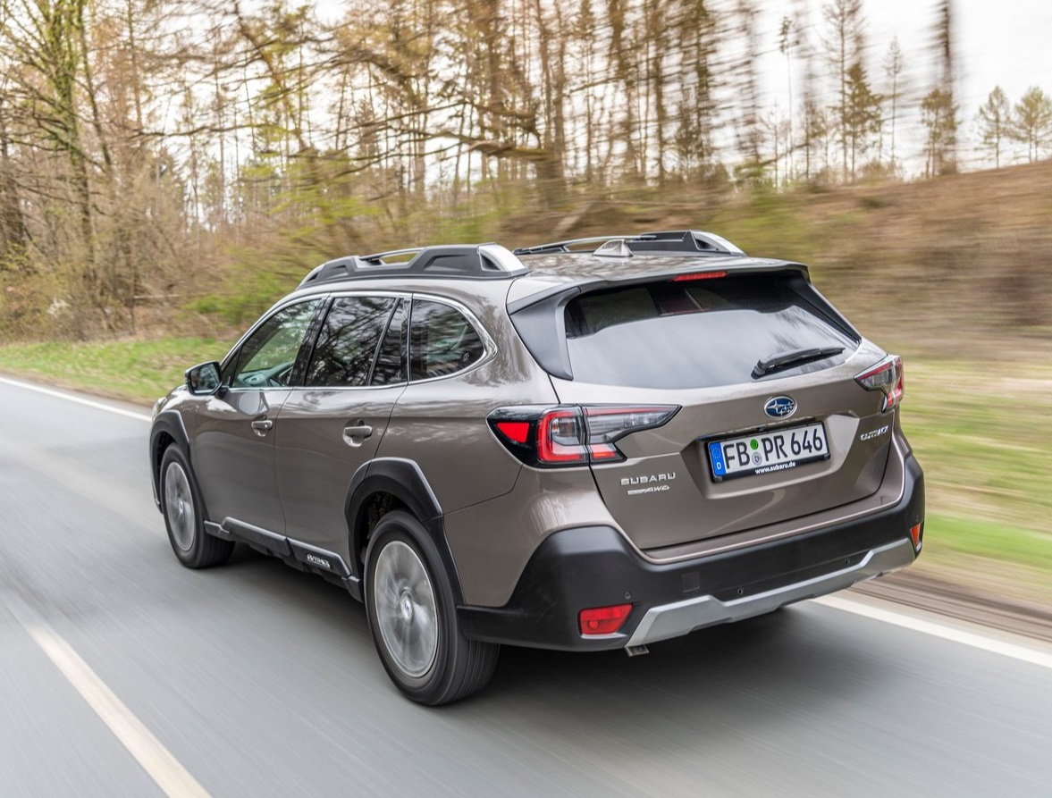 https://www.whatcar.lv/cars/Subaru/Outback/a1dc10bca424ed2f0a0412d45d941f5f.jpg