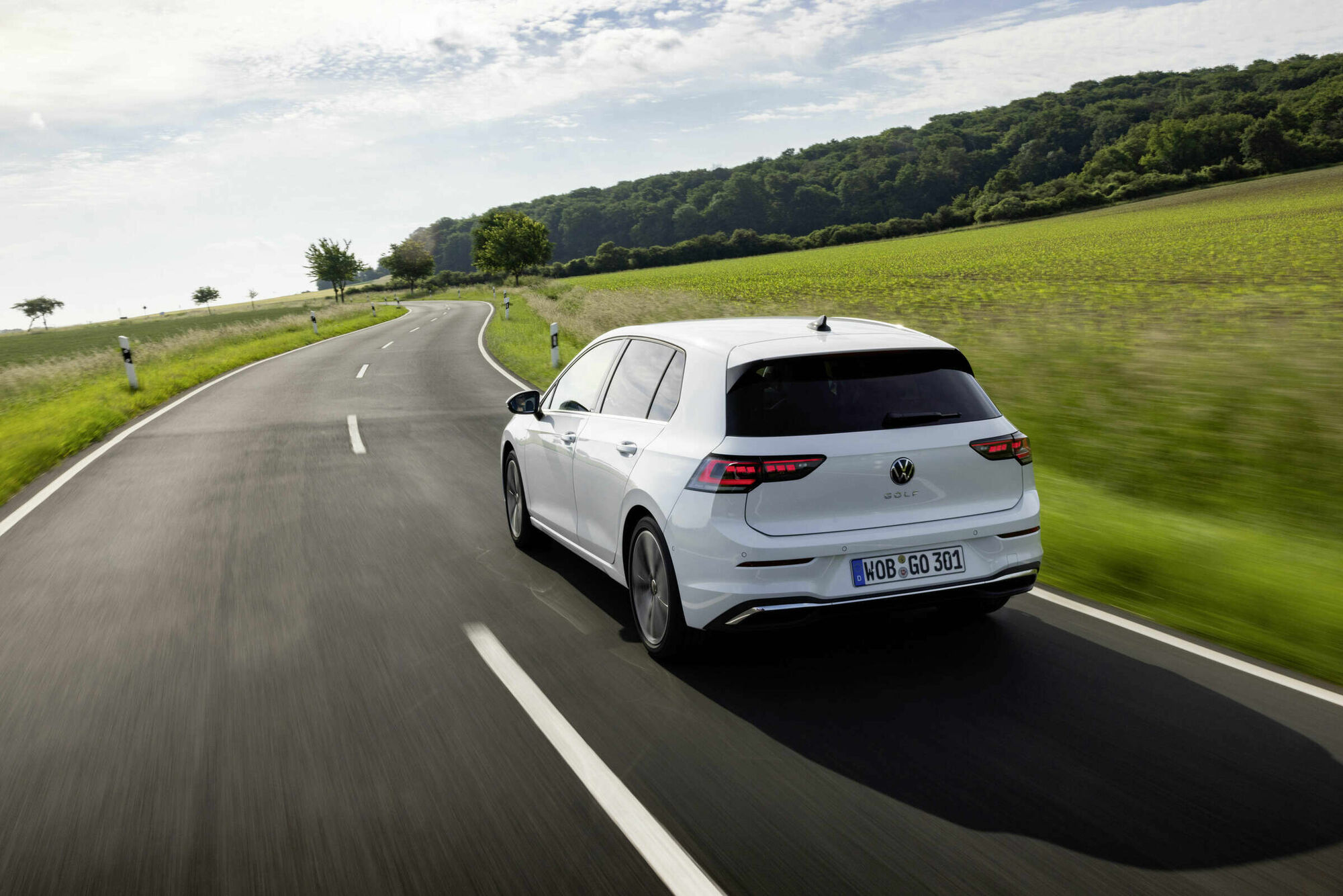 https://www.whatcar.lv/cars/Volkswagen/Golf/e1a26a2daec137aef4bb7c7d0c94400e.jpg