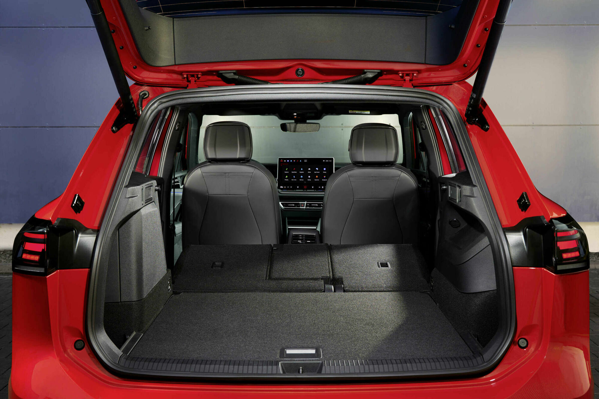 https://www.whatcar.lv/cars/Volkswagen/Tiguan/c20aec226cd0bfd311919894ab6850c9.jpg