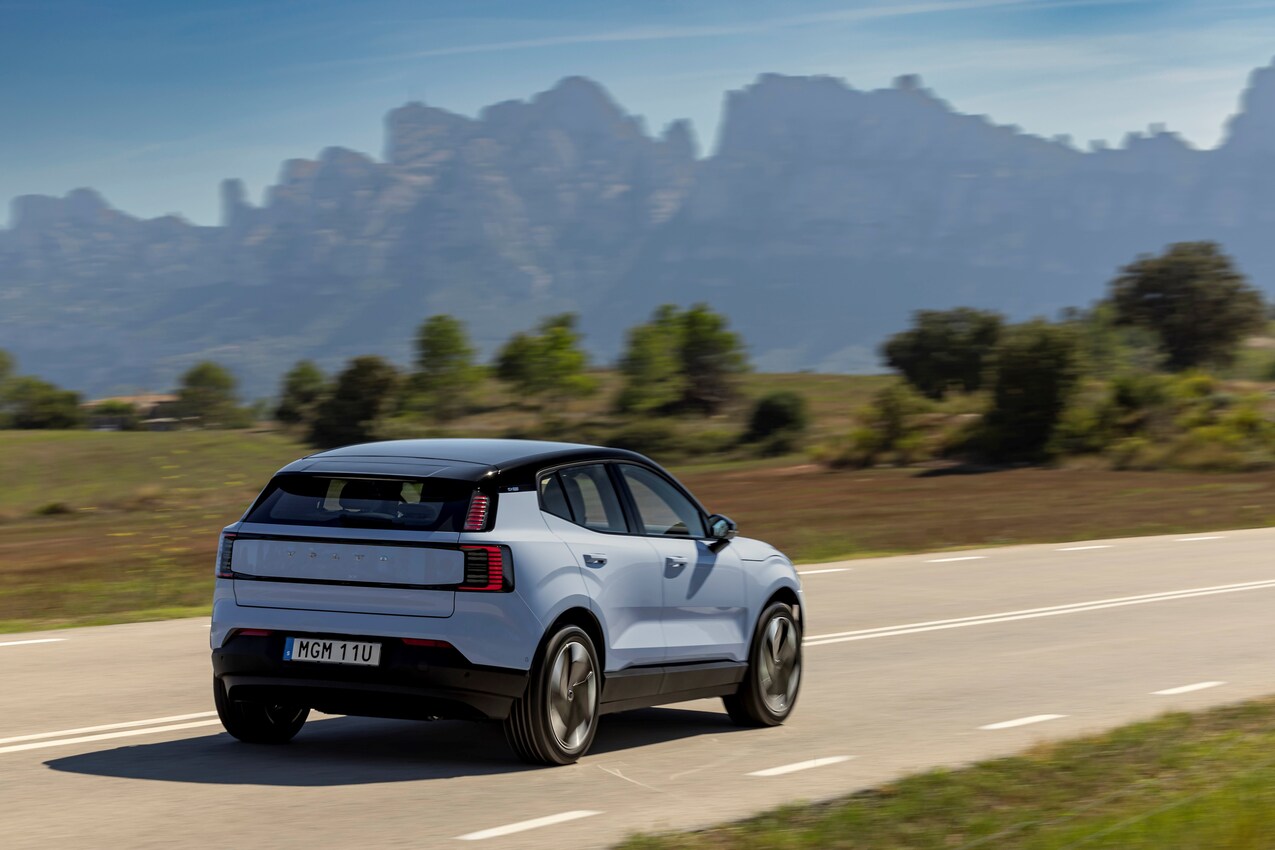 https://www.whatcar.lv/cars/Volvo/EX30/269c19e130311b141d2539bd6e7924ef.jpg