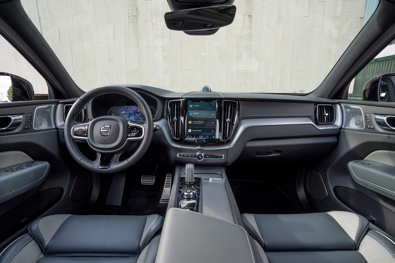 https://www.whatcar.lv/cars/Volvo/XC60/60d4241dffe17174d437b1cc4388c226.jpg