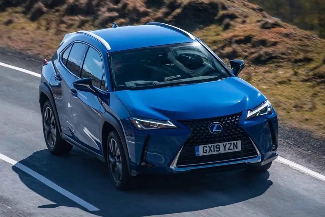 Lexus UX