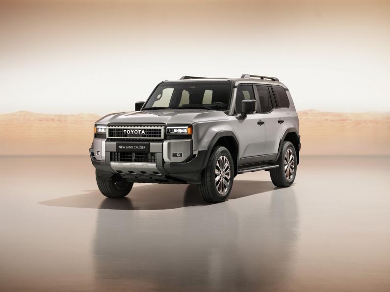 https://www.whatcar.lv/news/large/0d77df0a9af21dff2690640c94f3a358.jpg