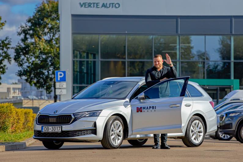 Būvniecības uzņēmuma Mapri Būve autoparka uzticamais pamats - Škoda Octavia