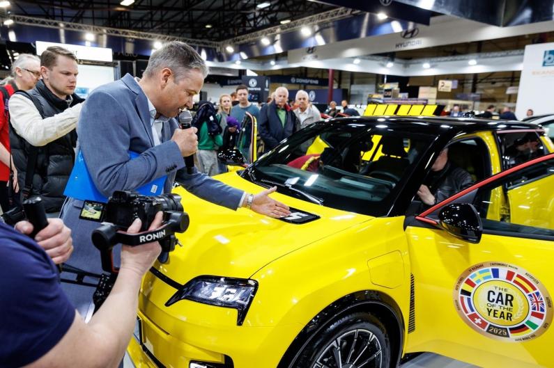 Izstāde “Auto 2026” – neredzēti daudz jaunu auto zīmolu no Ķīnas un īpašs pārsteigums no Itālijas!