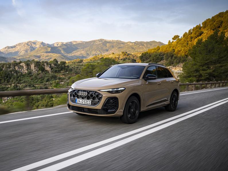 Audi Q5 pirmais brauciens