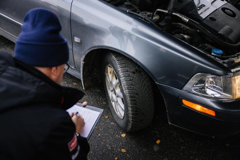Autovadītājus aicina bez maksas pārbaudīt auto tehnisko stāvokli