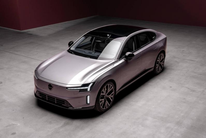 https://www.whatcar.lv/news/large/9a6481b314a4c3758b1ce72ecc734330.jpg