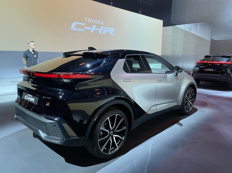 https://www.whatcar.lv/news/large/b8def14cba0424ce68b7895488ce5701.jpg