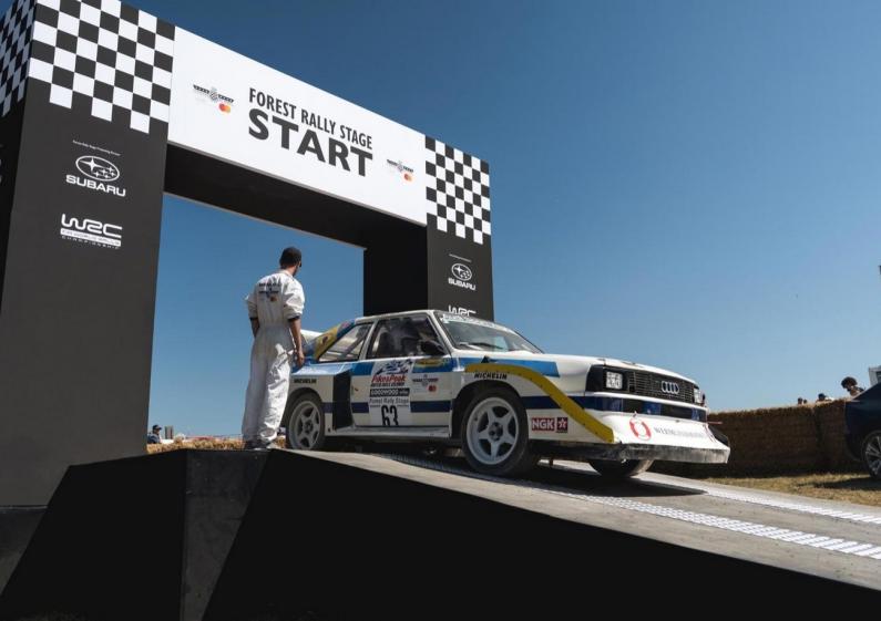 Apmeklējam leģendāro Goodwood festivalu - ātruma svētki Lielbritānijas sirdī