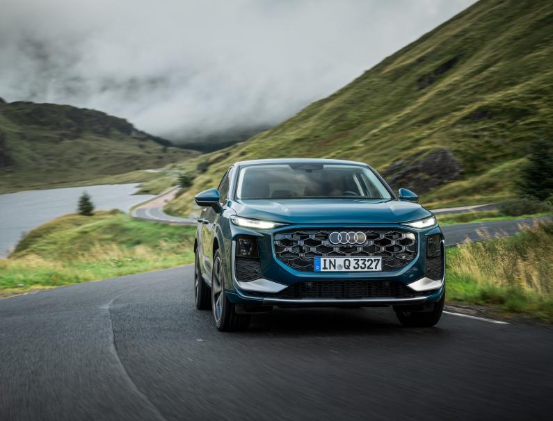 Audi Q3 pirmais brauciens