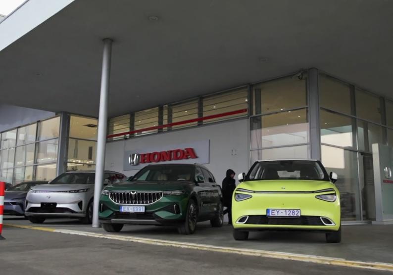 Kas apkops un remontēs ķīniešu Dongfeng automašīnas ārpus Rīgas?